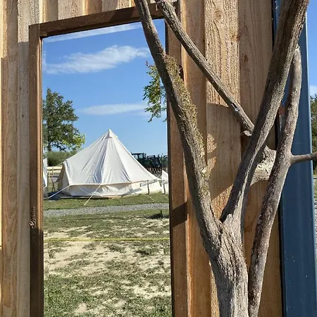 La Bele & Toile Campsite